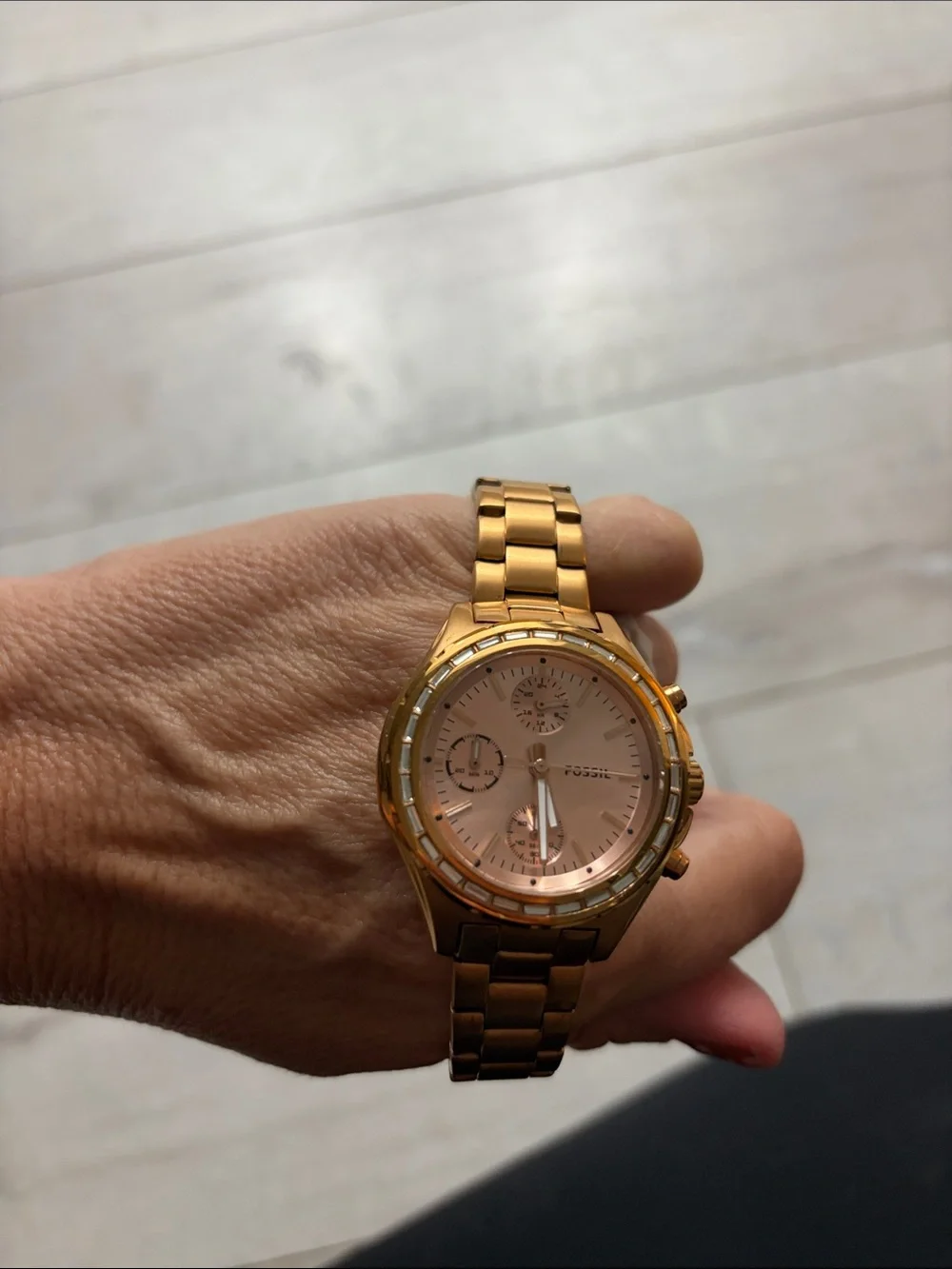 Fossil questions leave